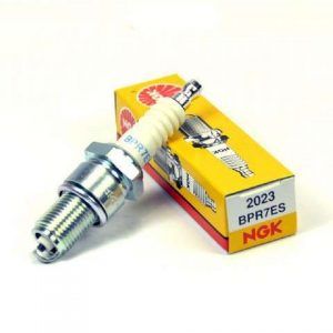 NGK-BPR7ES-Bujia Motos Yamaha-BPR7ES